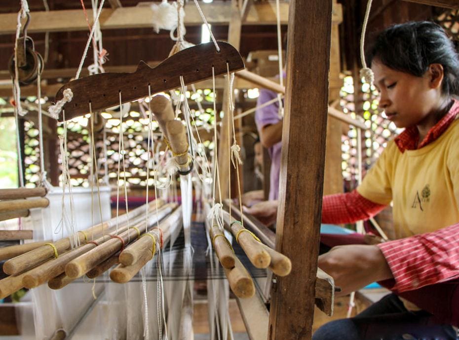 Tour Angkor Wat & Phnom Bakheng | Silk Farm & Artisanat Local Siem Reap photo 4