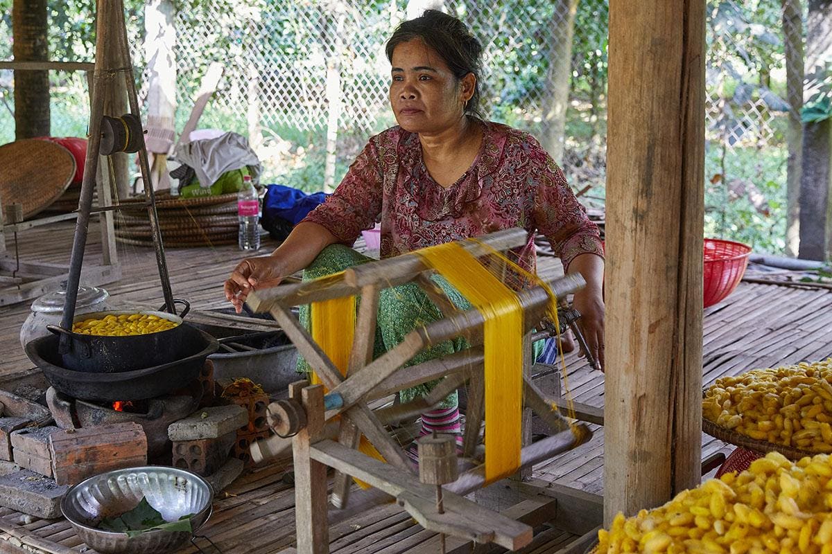 Tour Angkor Wat & Phnom Bakheng | Silk Farm & Artisanat Local Siem Reap photo 5