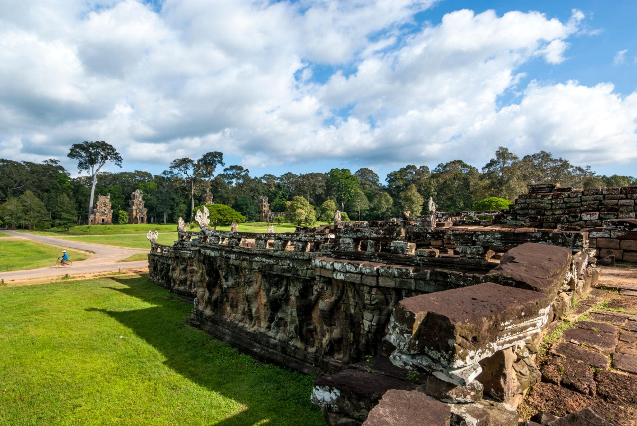 Angkor en 4 Merveilles photo 2